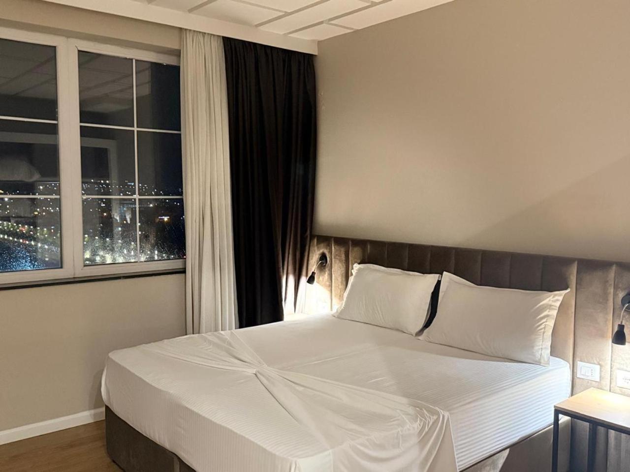 Hotel Vh Eurostar Center 2 Congress & 4*