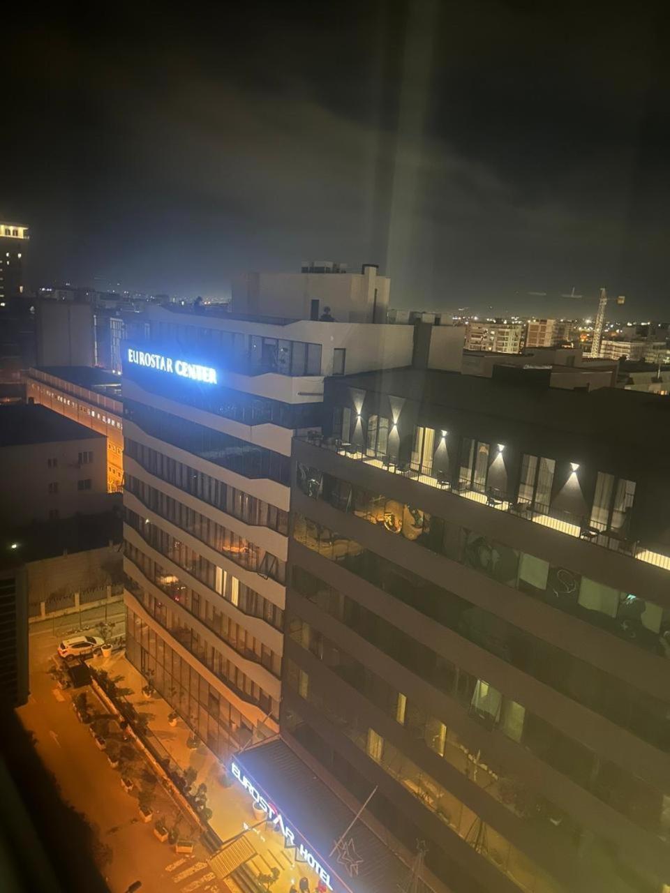 Vh Eurostar Center 2 Congress & 4*
